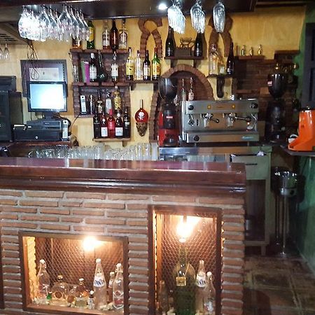 Posada Meson Mudejar Archez ภายนอก รูปภาพ