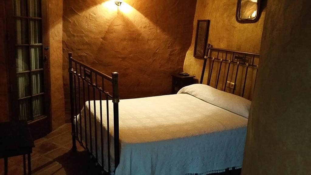 Posada Meson Mudejar Archez ภายนอก รูปภาพ